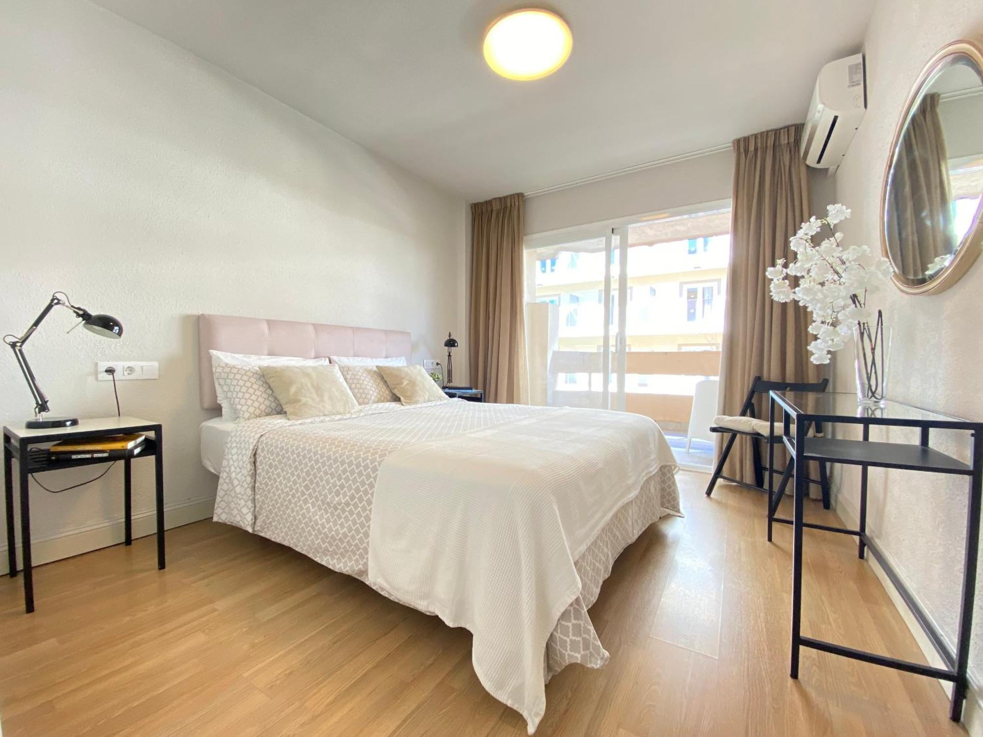 La Pimentera Central Apartments 3 - Parking Gratis Марбелья Екстер'єр фото